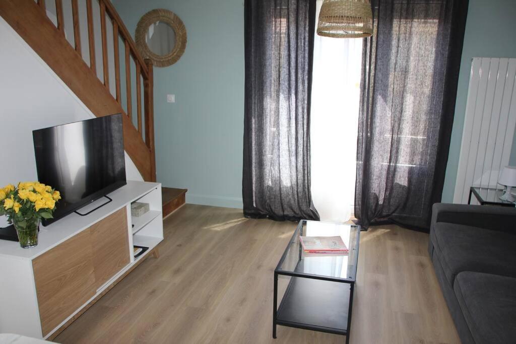 Maisonnette Au 15 Auxerre Exteriér fotografie